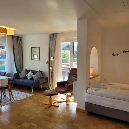 Berg-love Lejlighed *